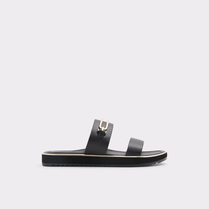 Strappy flat sandal