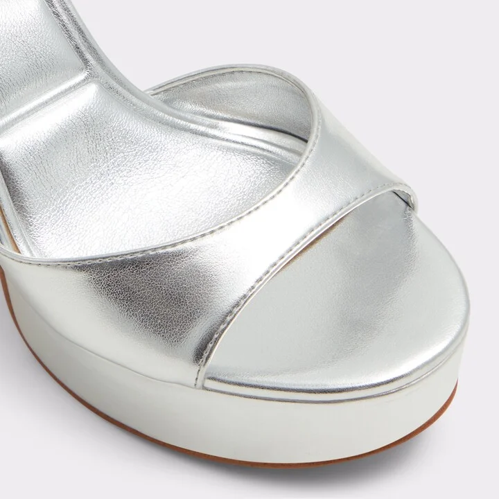 Strappy heeled sandal - Image 5