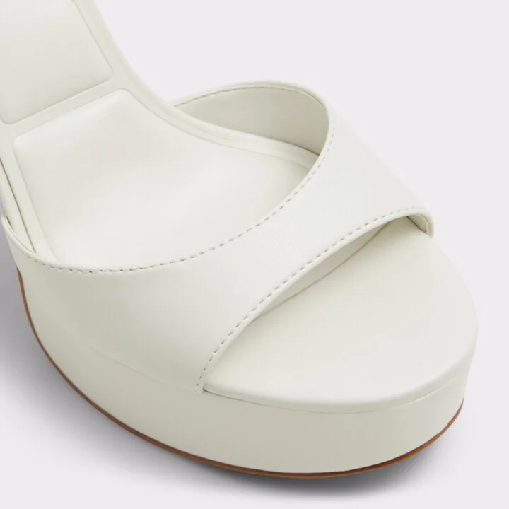 Strappy heeled sandal - Image 5