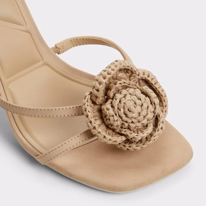 Strappy heeled sandal - Image 5