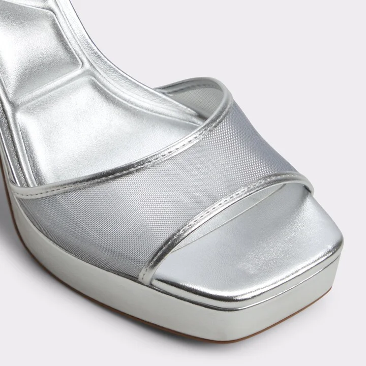 Strappy heeled sandal - Image 5