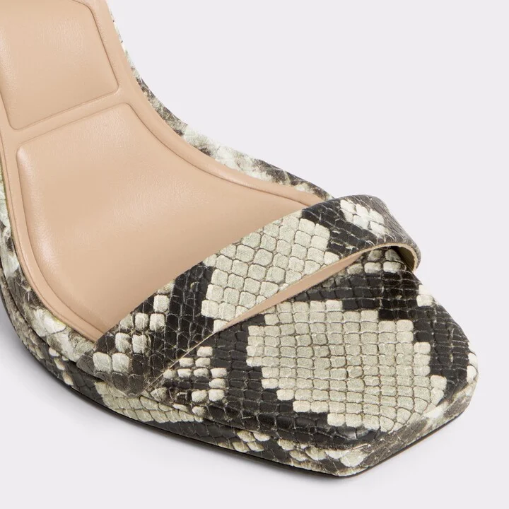Strappy heeled sandal - Image 5