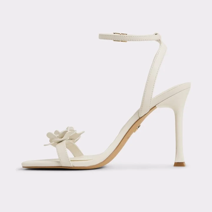Strappy heeled sandal - Image 4