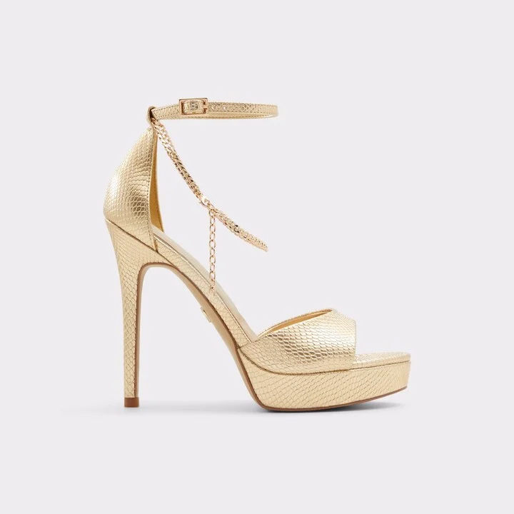 Strappy heeled sandal