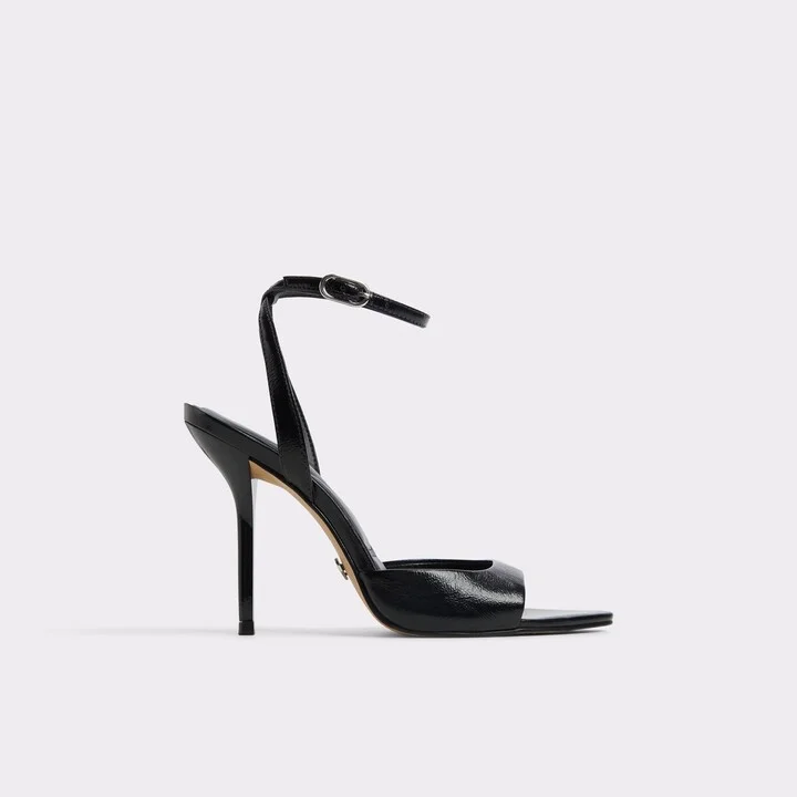Strappy heeled sandal