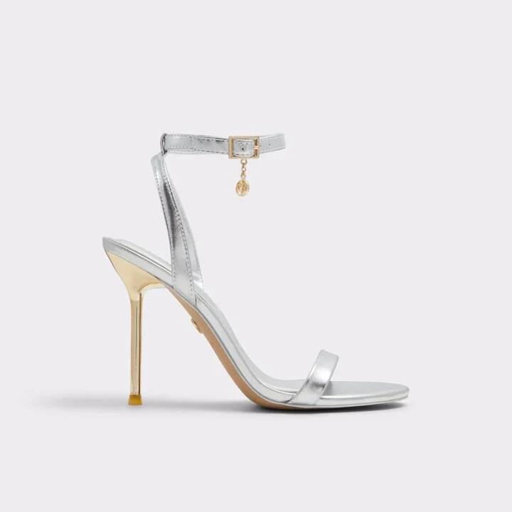 Strappy heeled sandal