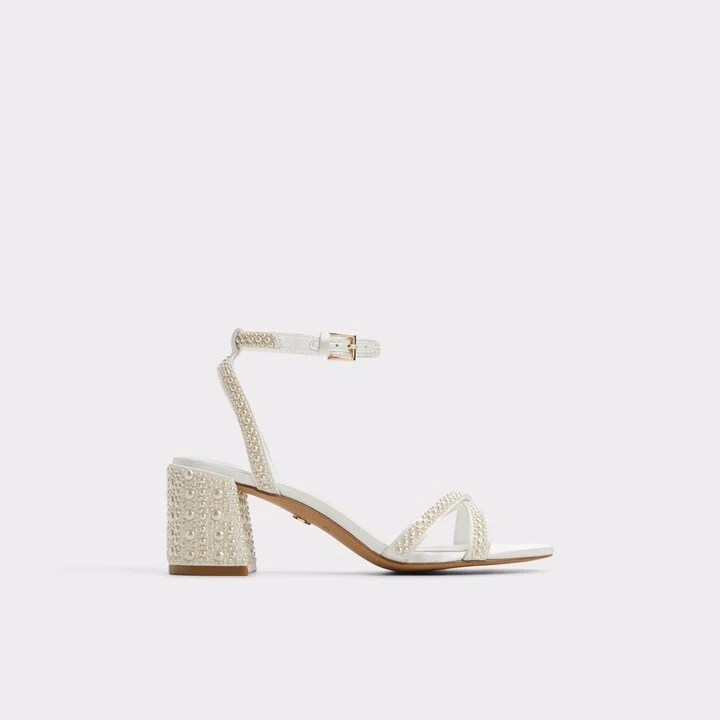 Strappy heeled sandal