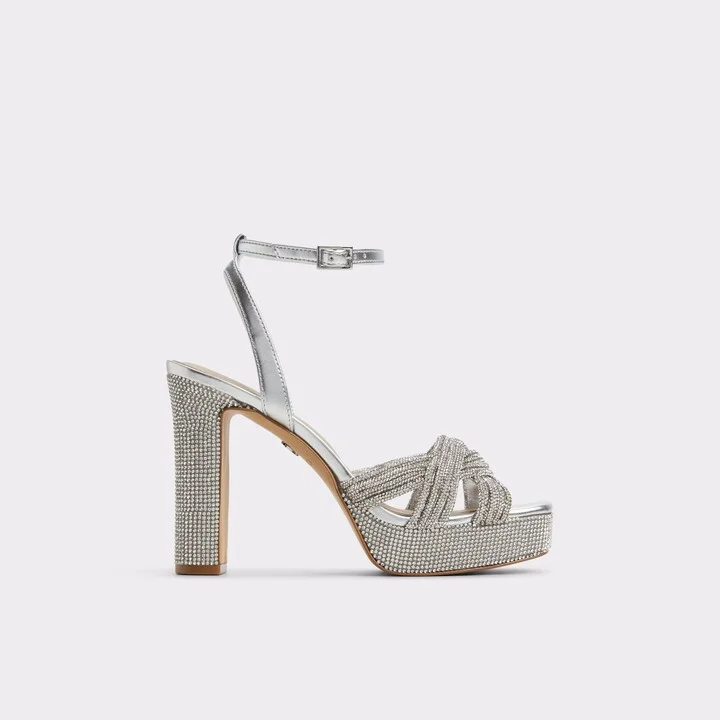 Strappy heeled sandal