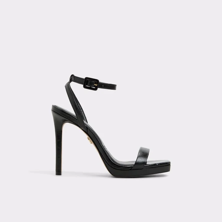 Strappy heeled sandal