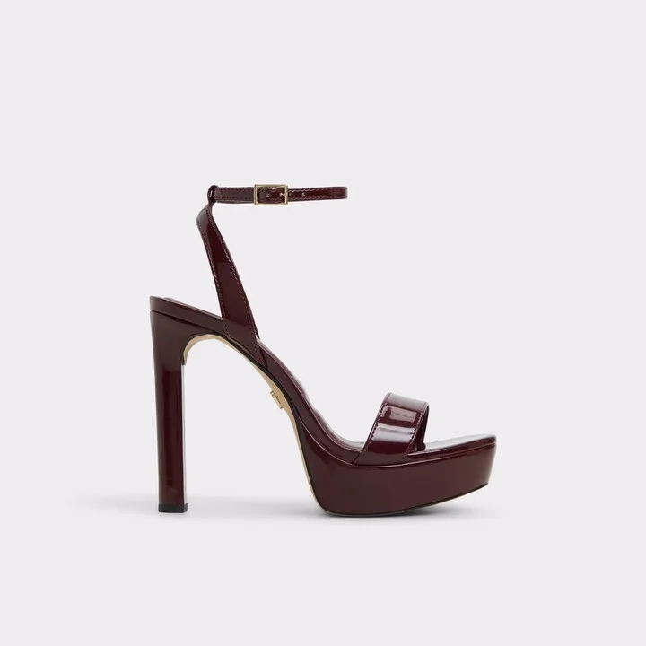 Strappy heeled sandal