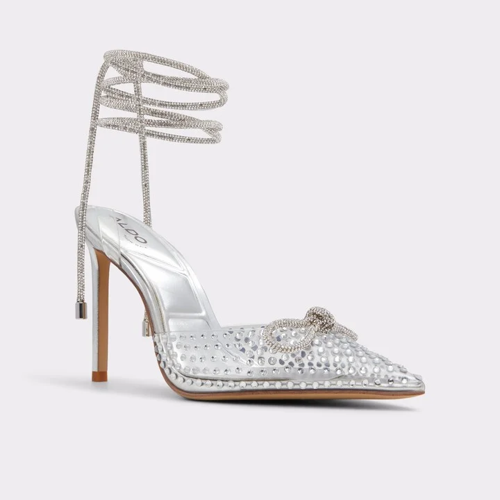 Strappy heeled shoe - Image 5