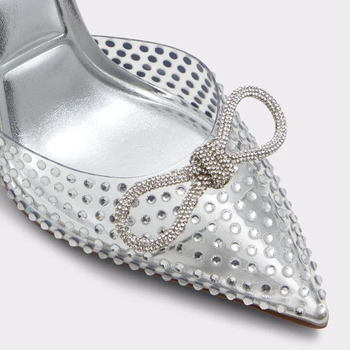 Strappy heeled shoe - Image 6