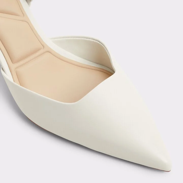 Strappy heeled shoe - Image 5