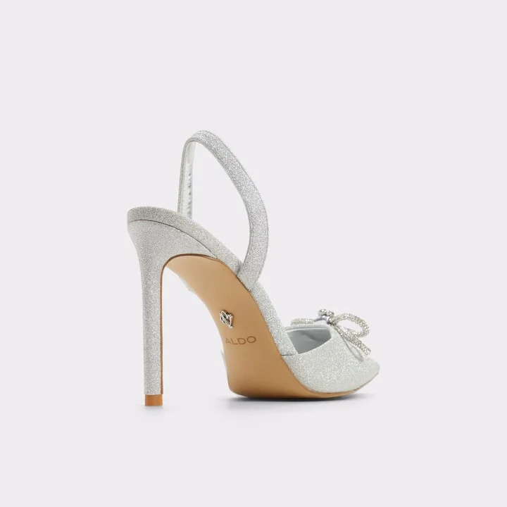 Strappy heeled shoe - Image 2