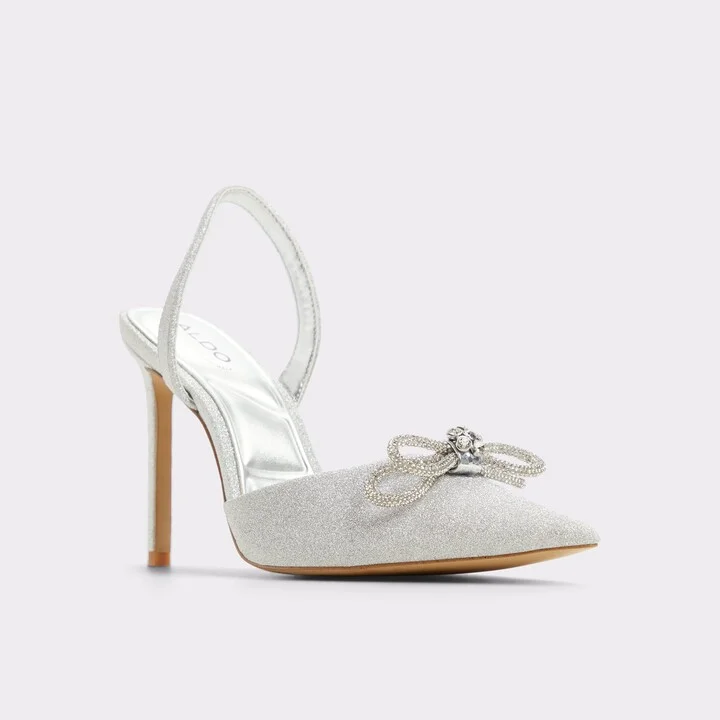 Strappy heeled shoe - Image 4