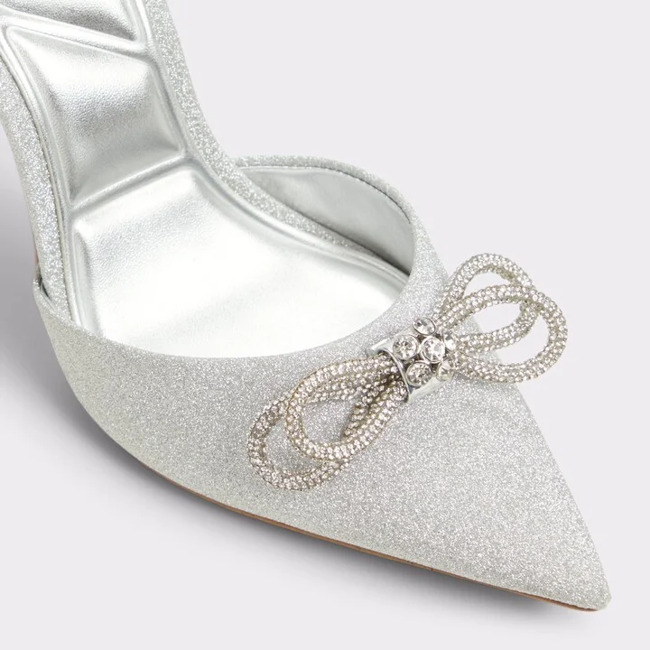 Strappy heeled shoe - Image 5