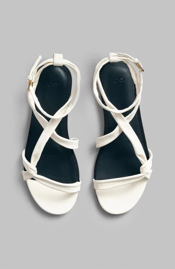 Strappy Sandal in Leather - Image 5