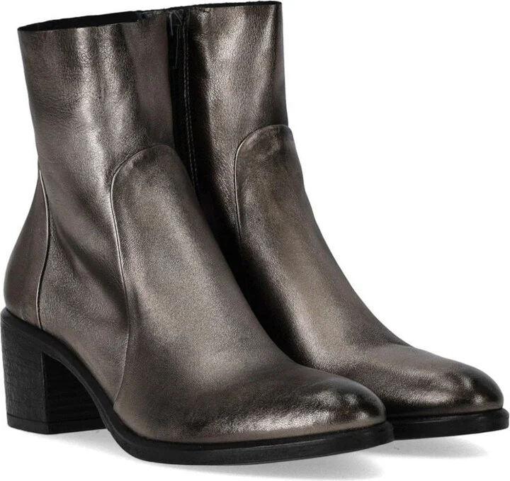 Strategia Grey Heeled Ankle Boot - Image 2