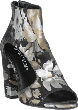 Strategia Woman Ankle boots - Image 2