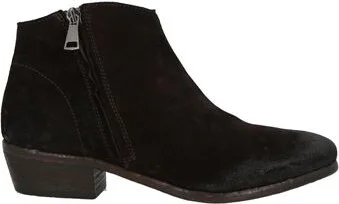 Strategia Woman Ankle boots