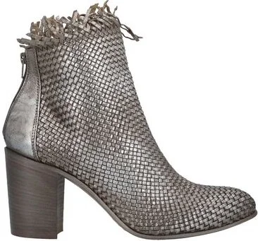 Strategia Woman Ankle boots