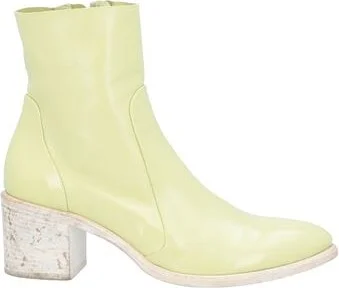 Strategia Woman Ankle boots