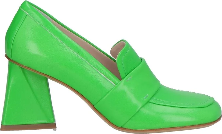 Strategia Woman Loafers - Image 3