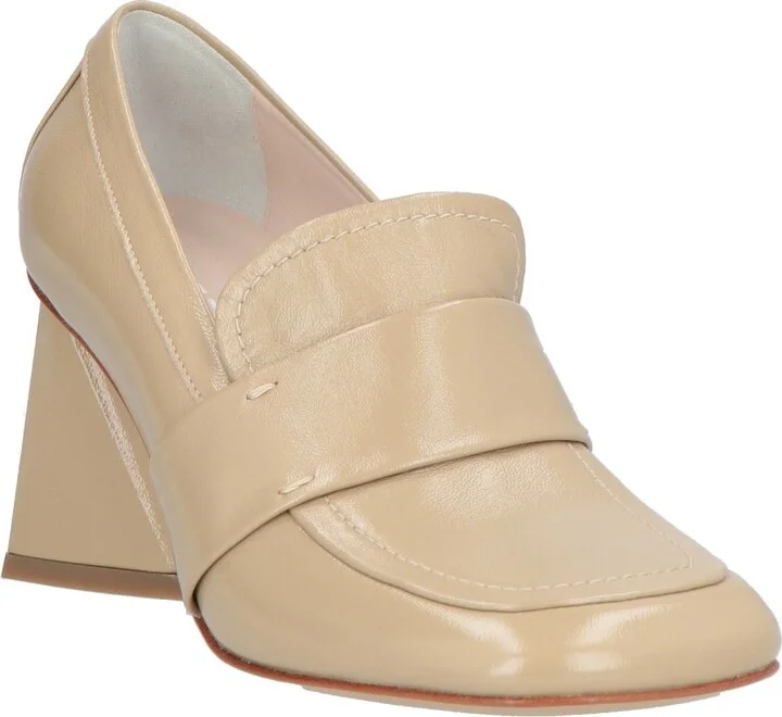 Strategia Woman Loafers - Image 7