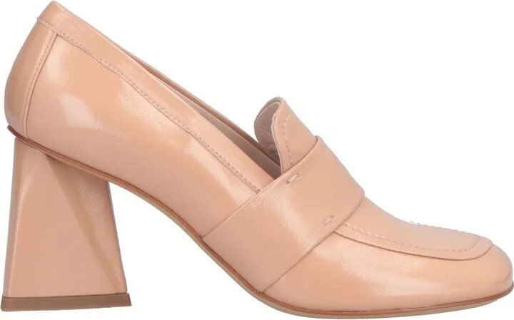 Strategia Woman Loafers - Image 9