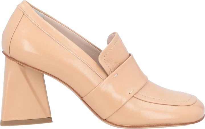 Strategia Woman Loafers - Image 3
