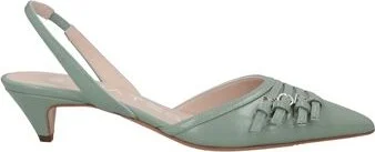 Strategia Woman Pumps
