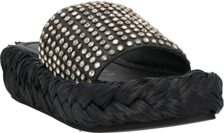 Strategia Woman Sandals - Image 4