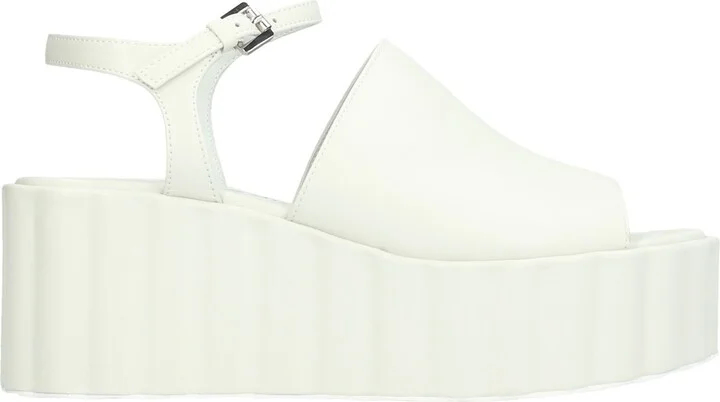 Strategia Woman Sandals - Image 3