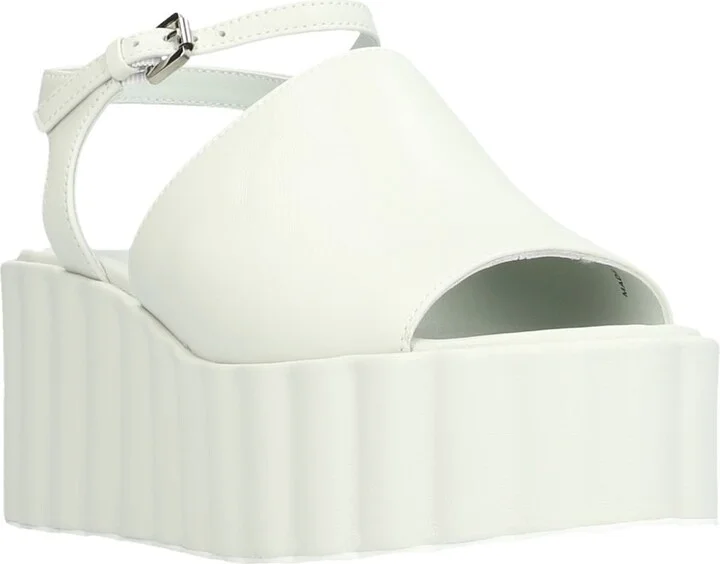 Strategia Woman Sandals - Image 4