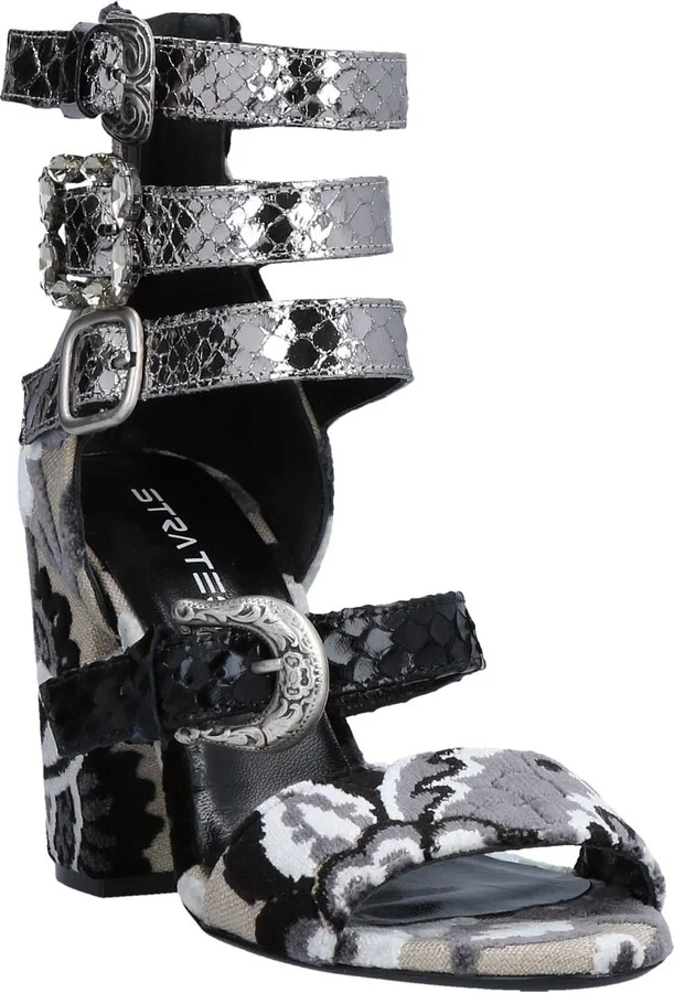 Strategia Woman Sandals - Image 4