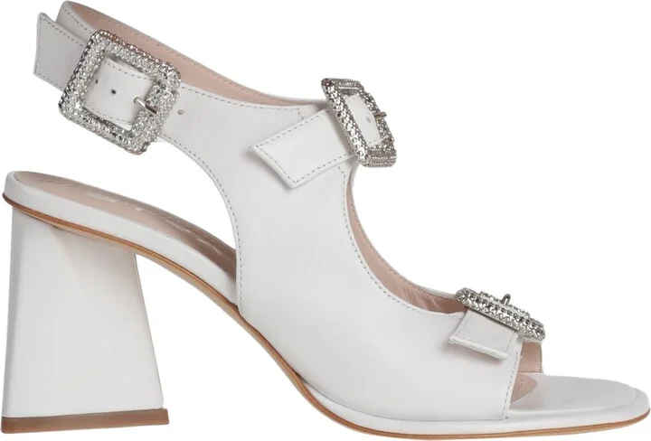 Strategia Woman Sandals - Image 3