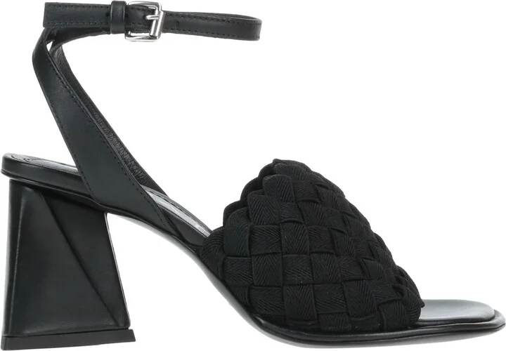 Strategia Woman Sandals - Image 6