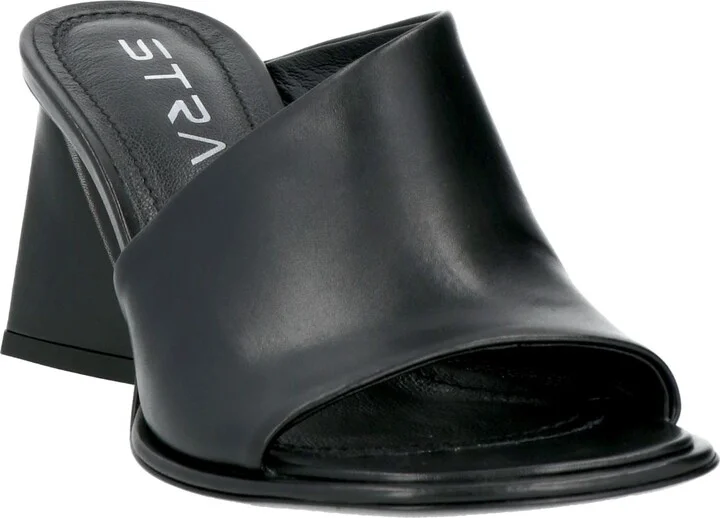 Strategia Woman Sandals - Image 4