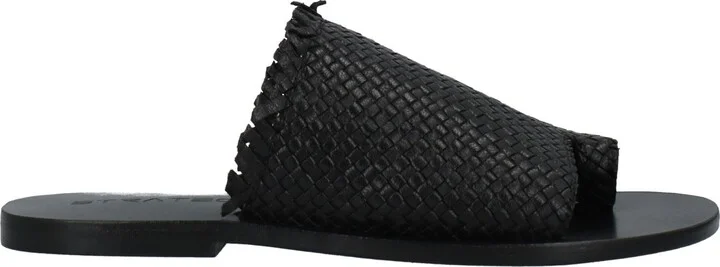 Strategia Woman Thong sandal - Image 3