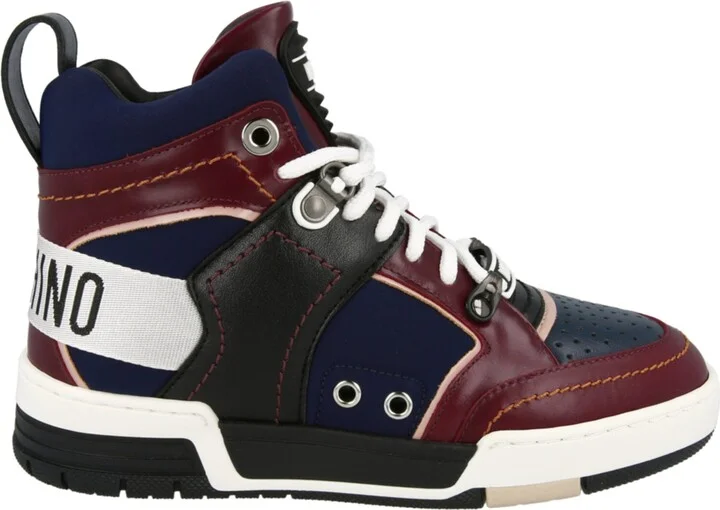 Streetball Asymmetrical High-Top Sneakers