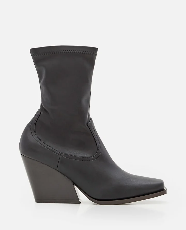 Stretch Cowboy Boots