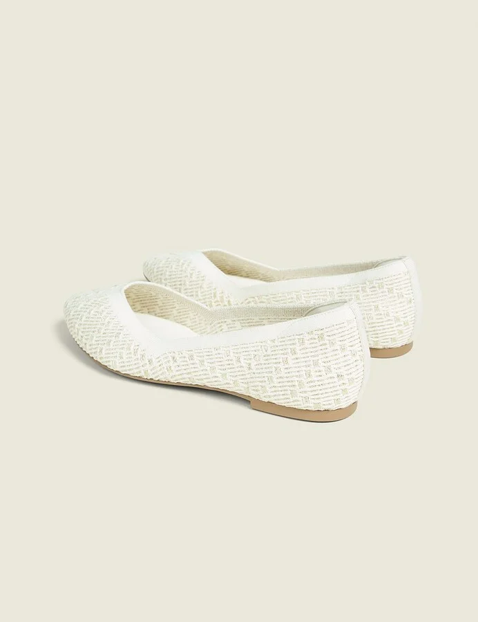 Stretch Knit Pointed Toe Ballet Flat - Image 2