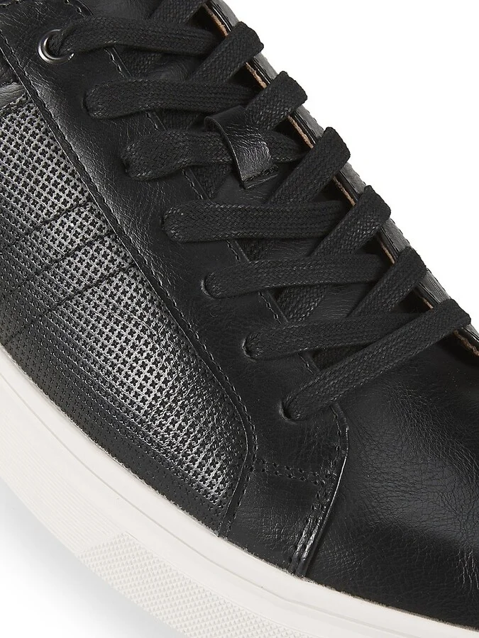 Strouz Textured Low Top Sneakers - Image 6