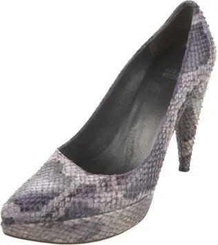 Stuart Weitzman - Image 2