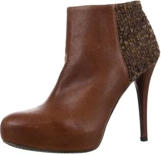 Stuart Weitzman - Image 2