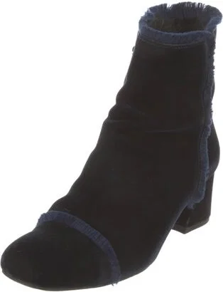 Stuart Weitzman - Image 2