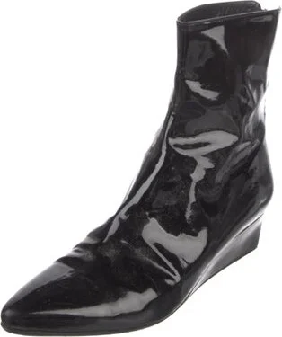 Stuart Weitzman - Image 2