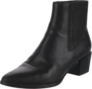 Stuart Weitzman - Image 2