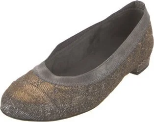 Stuart Weitzman - Image 2