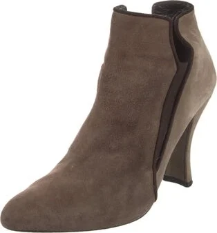 Stuart Weitzman - Image 2